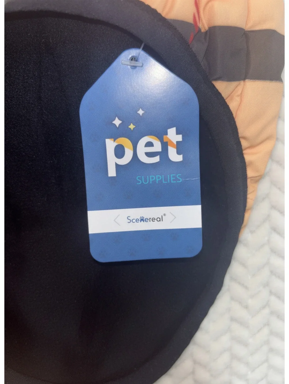 Scenereal Pet Dog Jacket with Classic Plaid Pattern